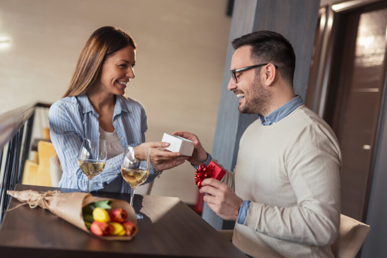 couple-celebrating-anniversary-2022-08-17-00-24-24-utc